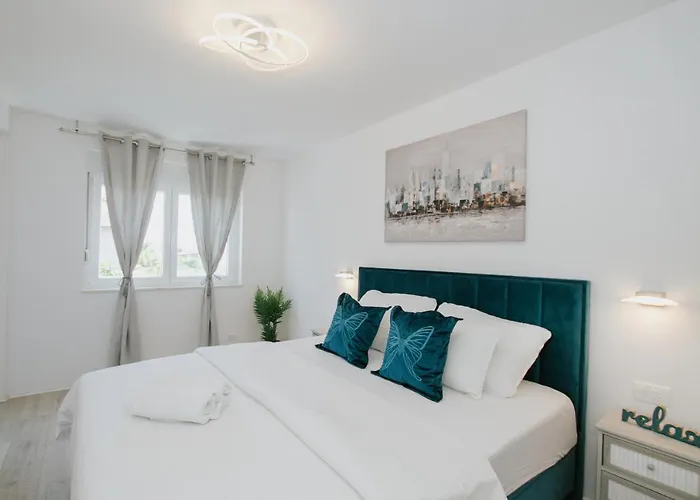 Royal Blue House 1 Pensjonat *